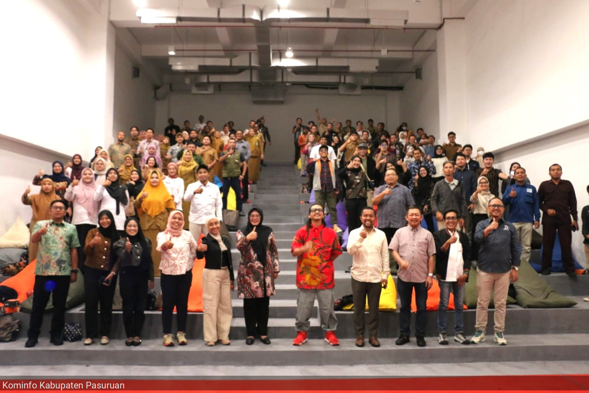 Dukung Transformasi Digital, Kominfo Jawa Timur Selenggarakan Program CERDIG (Cerdas Digital) Bersama Para Admin Pengelola Media Sosial Pemerintah